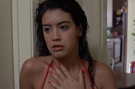 How Phoebe Cates Felt About Her Fast Times At Ridgemont High。